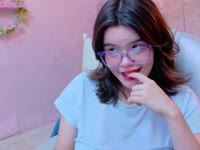 bella y bella me encanta dominar y que sean mis esclavas salúdame como señorita y sabré que quieres ser mía