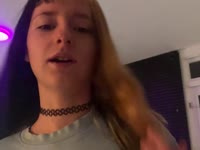 Hii my name is Regina
Im a 20 y/o woman, i like both woman and man because im bisexual,
im a creator i like to stream for all of you and share my blessings