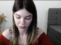 I am a super crazy lady at an age where I have already gained a lot of experience both in bed and in life. I will gladly teach a young man a few things or exchange experiences with someone older!