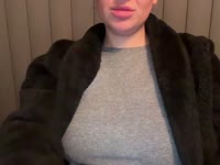 Would you like to empty your load for me?With me, you’ll get personal attention and a hefty dose of naughtiness.I