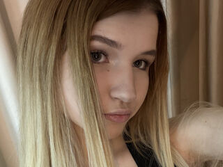 hot girl live webcam AraPosey