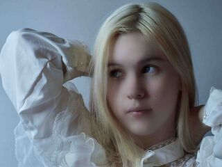 teaser cam DeidreSarin