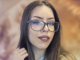 naked cam girl masturbating EmaLowee