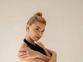 shaved pussy web cam EnaSha