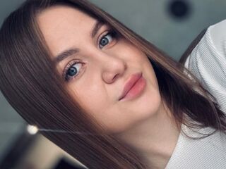 Kinky webcam girl GloryQuent