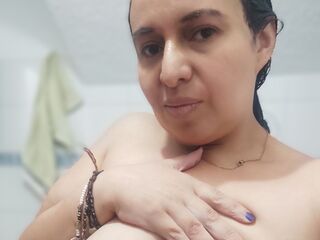 live cam girl picture IbannaBely