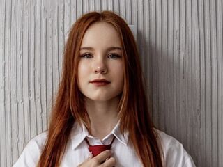 camslut showing tits KathrynMorlino