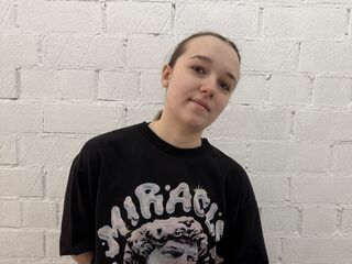 livesex cam KatriceCrumlish