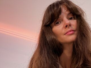 naked camgirl masturbating with dildo LilyRoselyn