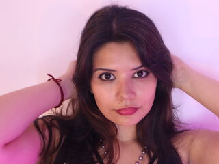 masturbating camgirl LinndaFlorez
