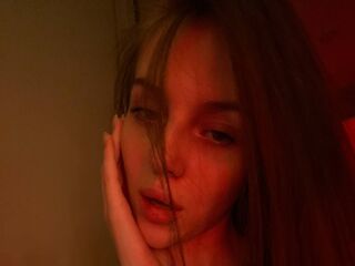 camgirl photo MillieBurnworth