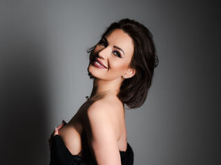 beautiful webcamgirl Selena