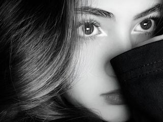 kinky cam VickyToure