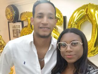 adult live webcam couple AdaAndMassimo