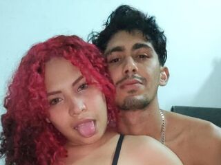 naked couple with webcam licking pussy JulieAndMax