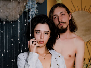 free live chart room JunnaAndKurt