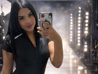 webcam girl bondage cam EmilyDaring