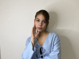 free live webcam chat AlishiaCowlin