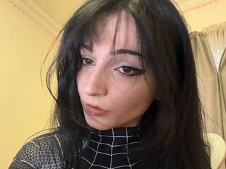 camwhore masturbating with dildo AngelesKestle