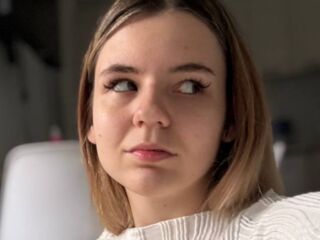 nude webcam girl picture AnnikaMorgan