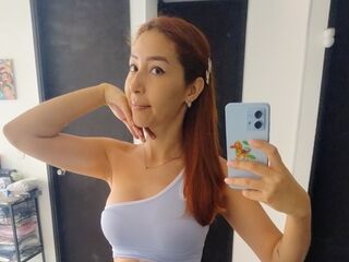 camgirl masturbating AriaRowan