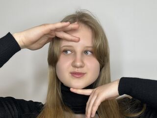 camgirl photo ArmindaMerry