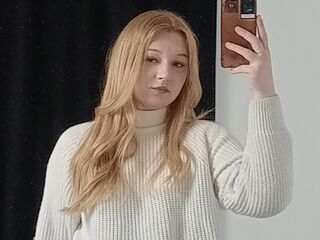 naked cam girl masturbating with vibrator AutumnCoxwell