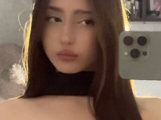 sexcam photo BellaJersiquins