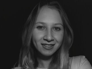 girl cam nude BlanchTrotz