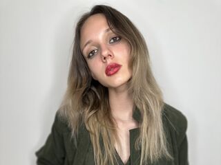 cam girl masturbating with vibrator CarminaBlankley