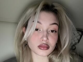 bedroom web cam CaseyHemmerling