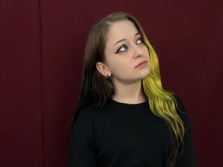 free nude live show CatinaCantrell