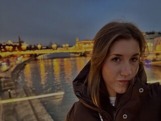 chatroom webcam picture CaylinGarczynski