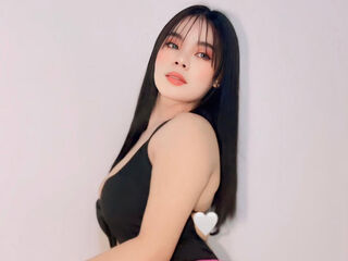 girl chatroom ChealseaMarie