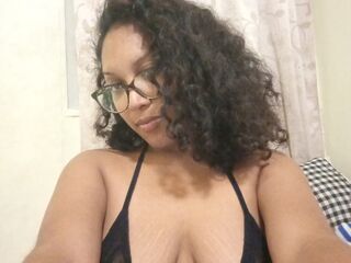 naked webcam girl picture CherNubiz