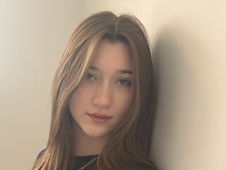 fingering webcam girl ChristineMorlock