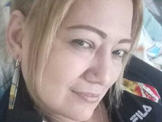 fingering camgirl ClauSommers