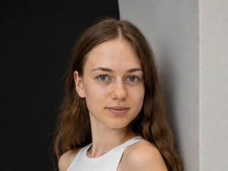 camgirl live porn CleoraClouden