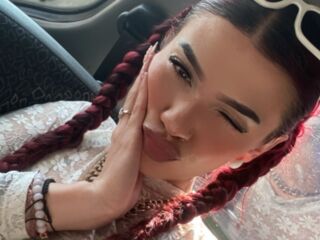 camgirl videochat ClhoeOwen