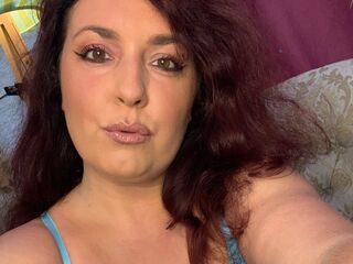 kinky webcam show CurvyBellala