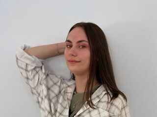 naked cam girl masturbating with vibrator DeanRicotta