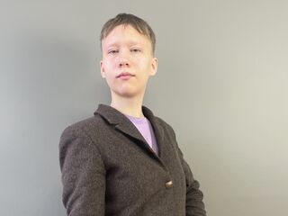 hot sex web cam DedeRoutzahn