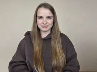 hot striptease cam DonetteSally