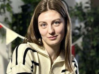 hot cam girl fingering DonnetteHolck