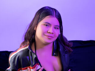 live sex video ElaraBlake