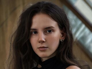 cam girl playing with dildo EleneFares