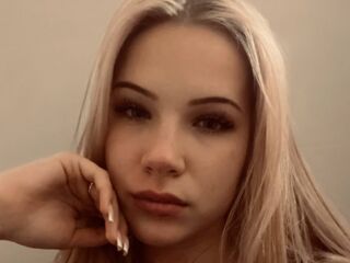 hot webcam slut EleonoraTutuska