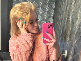 sexy live webcam girl ElizabethCamaro