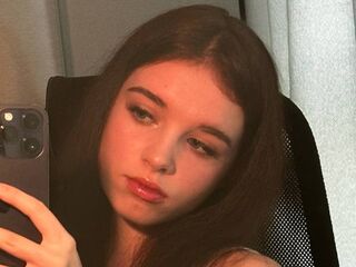 naughty webcamgirl ElzaStern