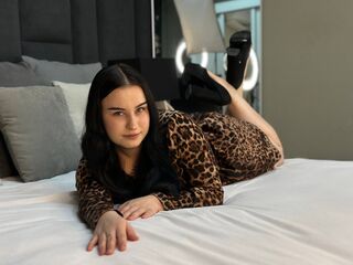 girl chatroom EmiliVilson